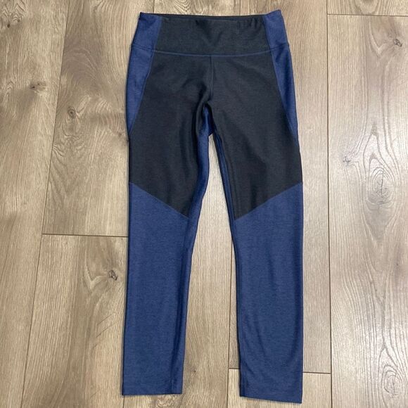 Outdoor Voices Color Block Blue Gray High Rise 7/8 Leggings Size Small - Picture 4 of 11
